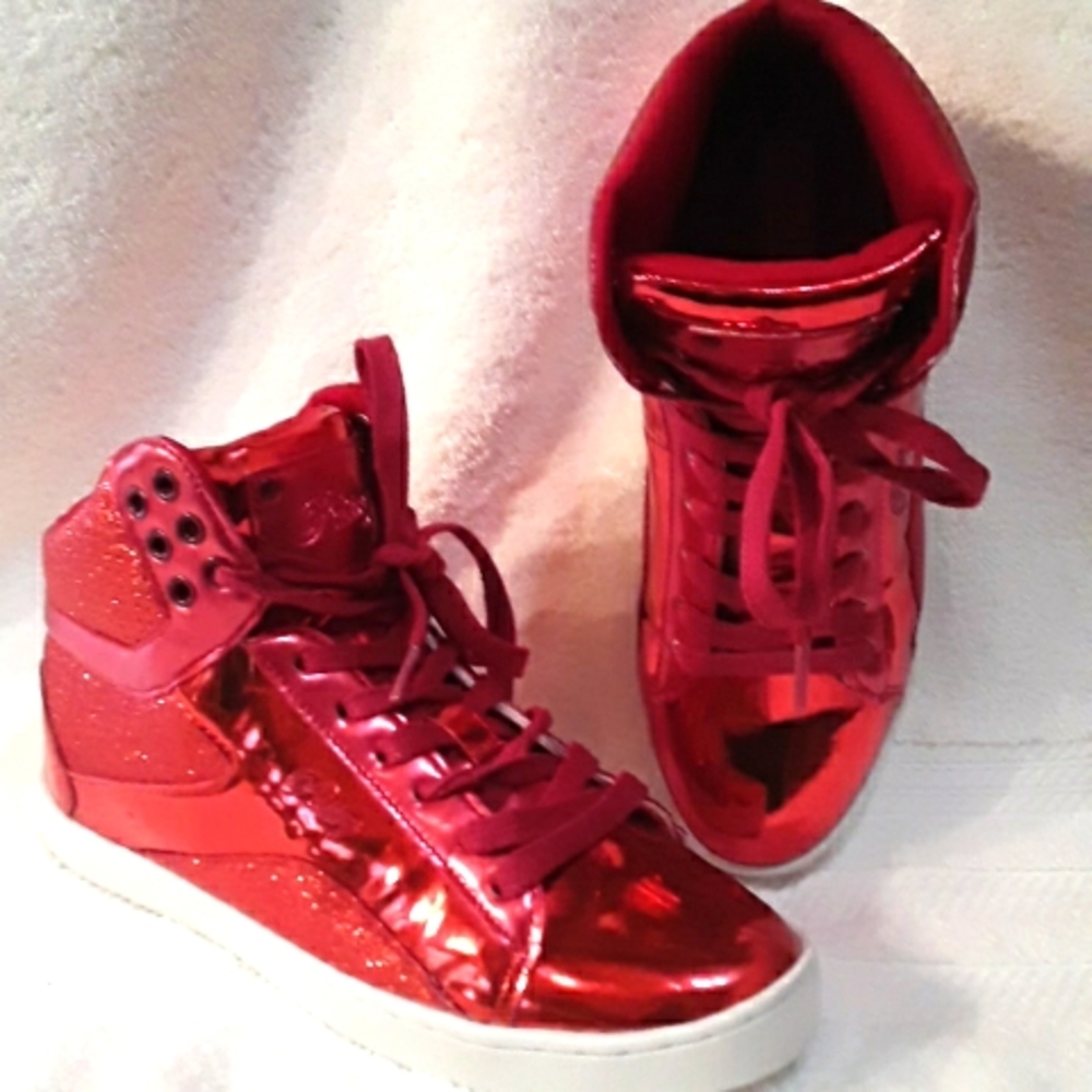 Pastry high top dance sneakers. Size 8.